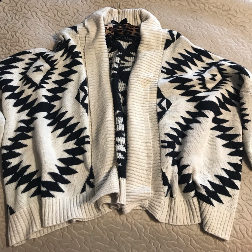 “LOVE CULTURE” Cardigan - Picture 2 of 10